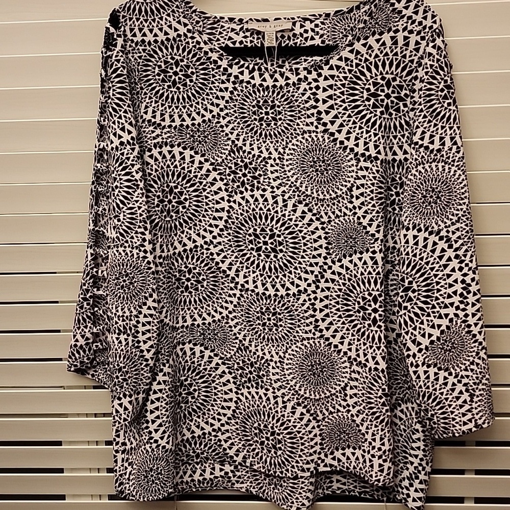 NWT Grey & Gray Black & White Geometric Shirt Sz XL